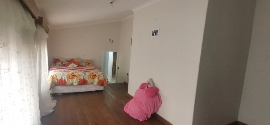 4 Bedroom Property for Sale in Roosheuwel North West